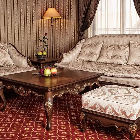 酒店 Chinar 希萨里亚