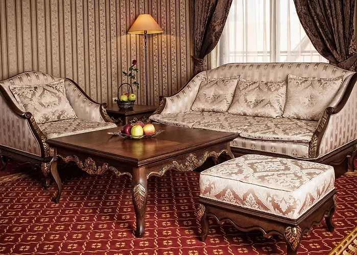 Hotel Chinar Hisarya